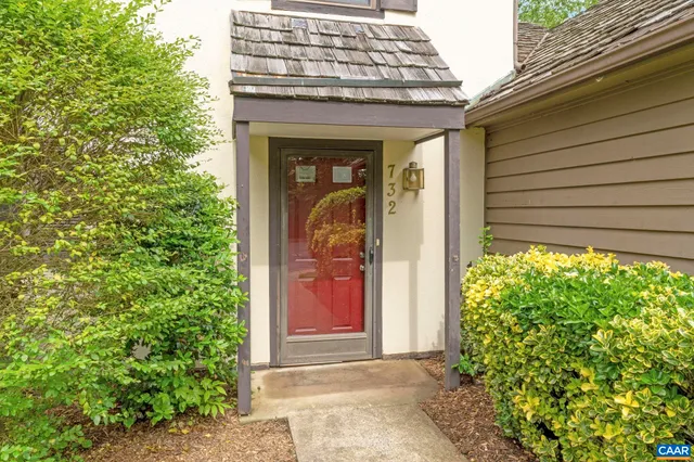 a view of a yard with an outdoor space