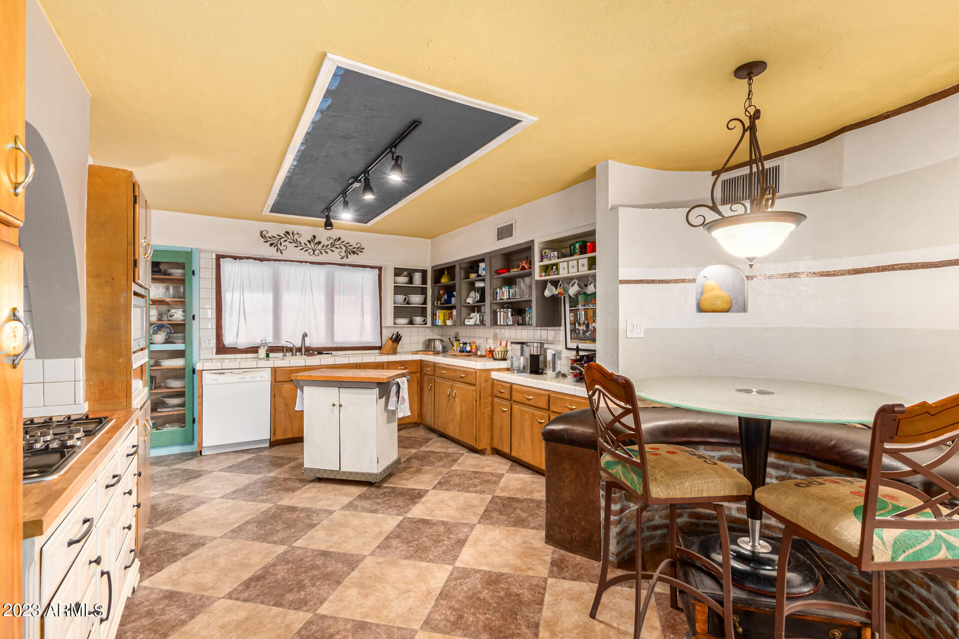 3046 East Charter Oak Road Phoenix, AZ 85032 - Photo 16 of 70 22-Charter Oak