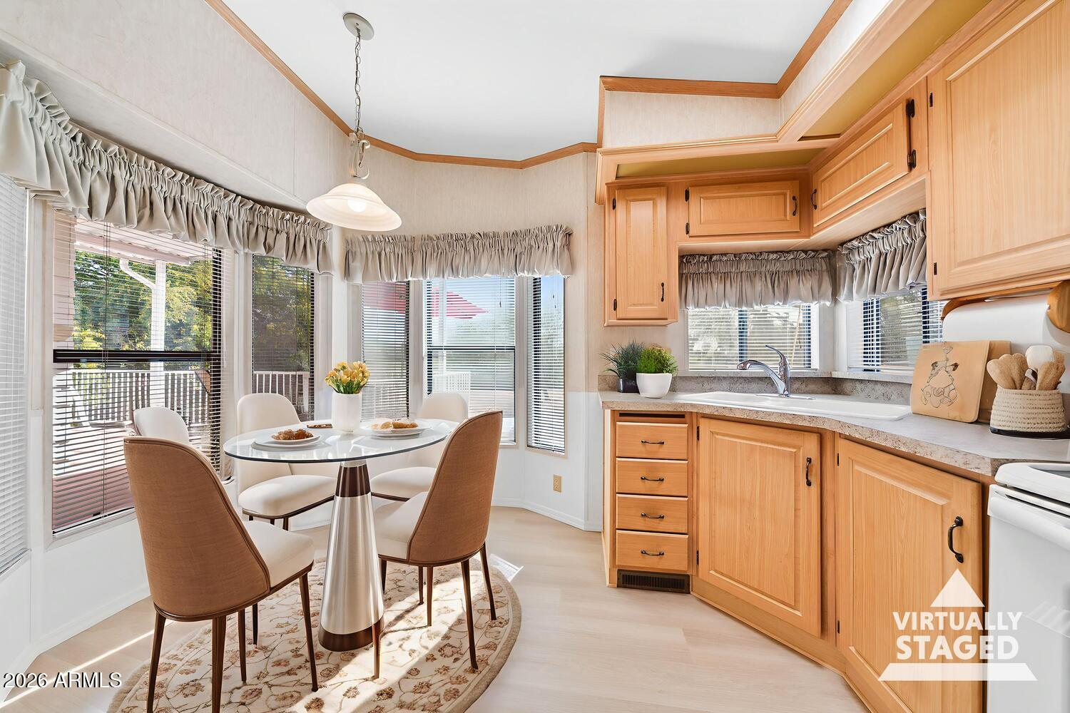 17200 West Bell Road, Unit 343 Surprise, AZ 85374 - Photo 9 of 31 HTLot34340 Dining Room-016-031-1500x100