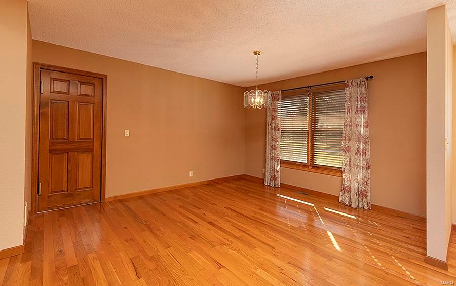 13303 Field Crest Road Highland, IL 62249 - Photo 11 of 64