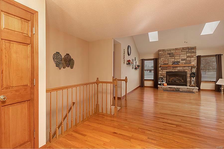 13303 Field Crest Road Highland, IL 62249 - Photo 14 of 64