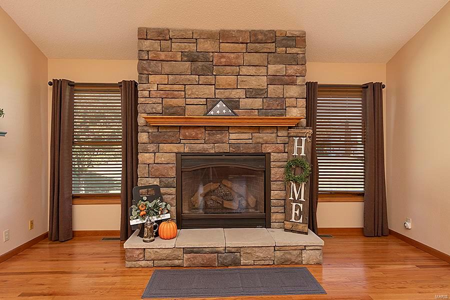 13303 Field Crest Road Highland, IL 62249 - Photo 18 of 64
