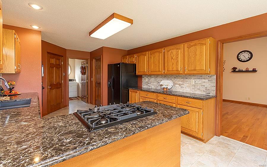 13303 Field Crest Road Highland, IL 62249 - Photo 23 of 64