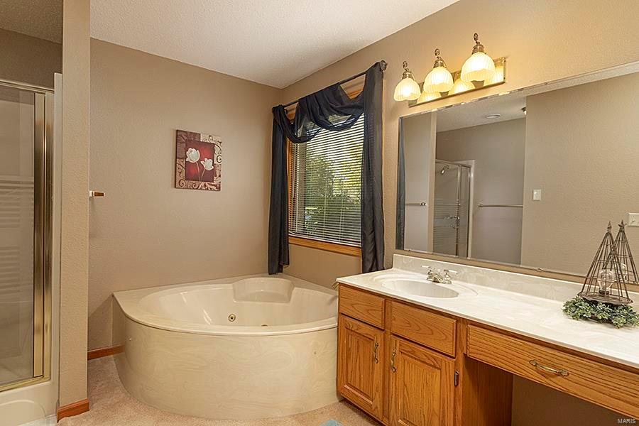 13303 Field Crest Road Highland, IL 62249 - Photo 36 of 64