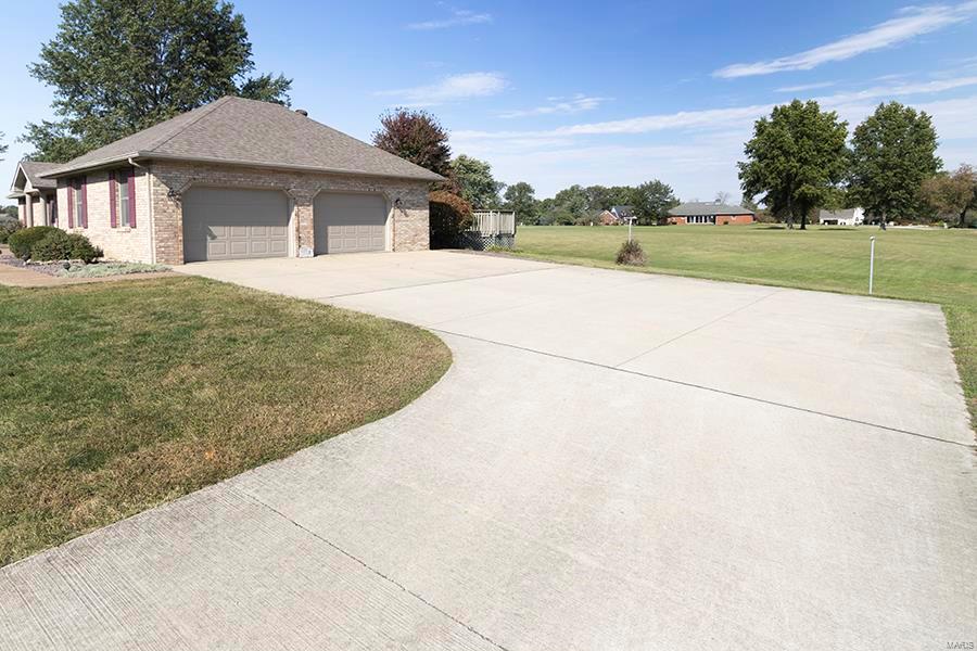 13303 Field Crest Road Highland, IL 62249 - Photo 57 of 64