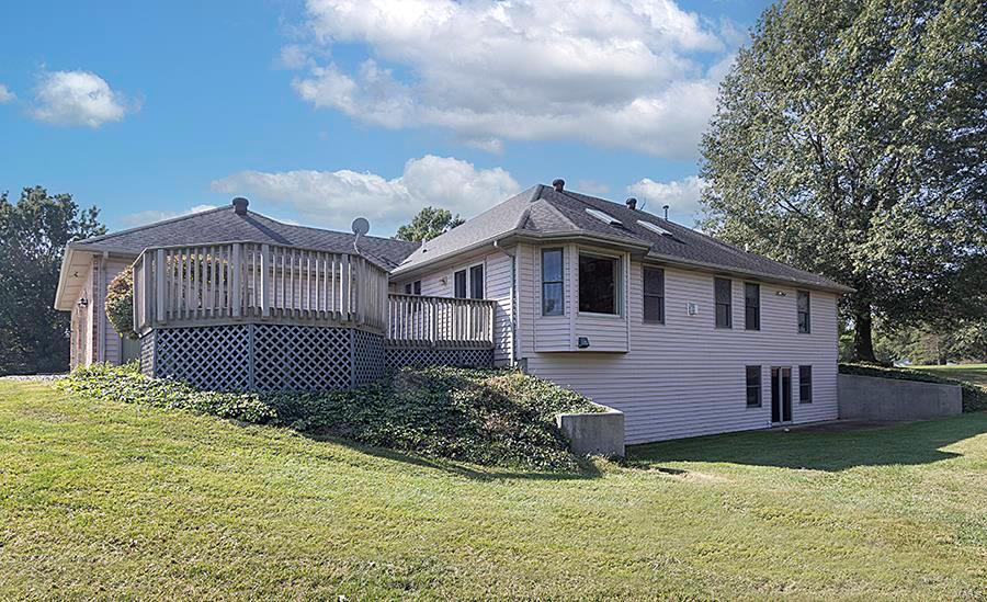 13303 Field Crest Road Highland, IL 62249 - Photo 58 of 64