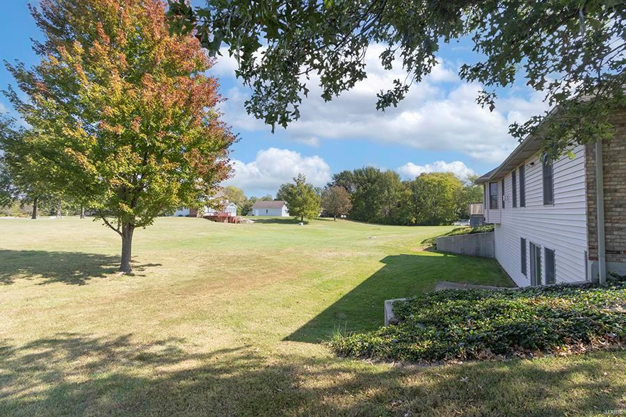 13303 Field Crest Road Highland, IL 62249 - Photo 60 of 64