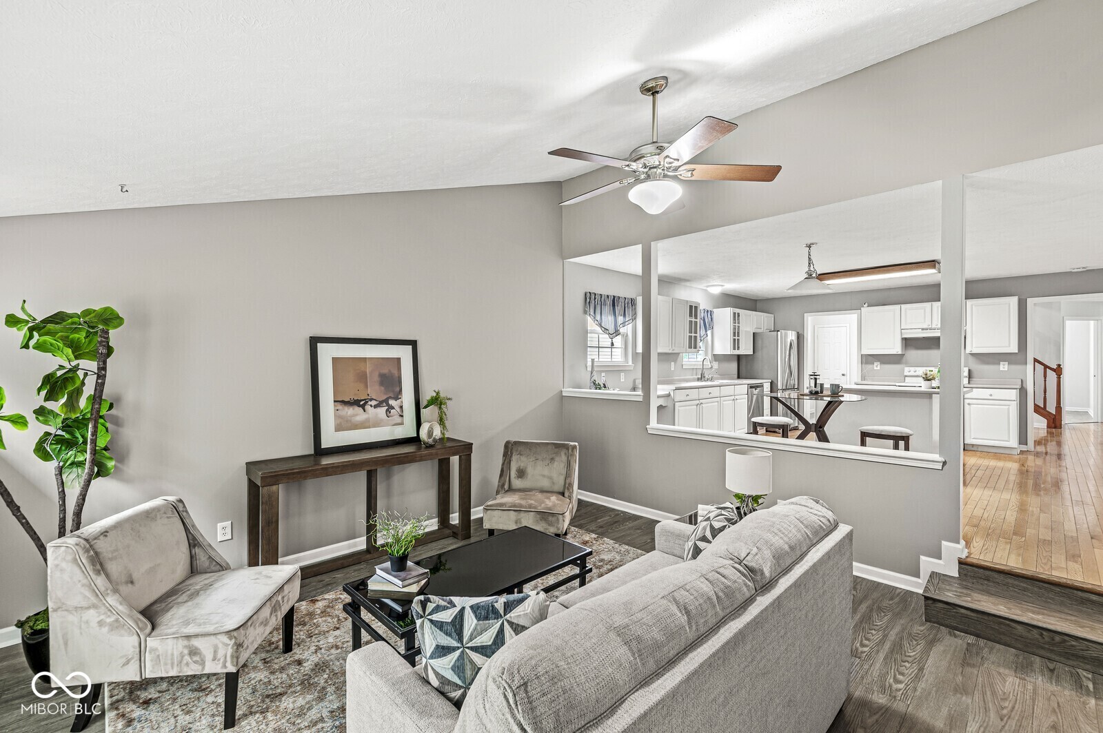 5014 Melbourne Road Indianapolis, IN 46228 - Photo 4 of 40 Gallery Image 4