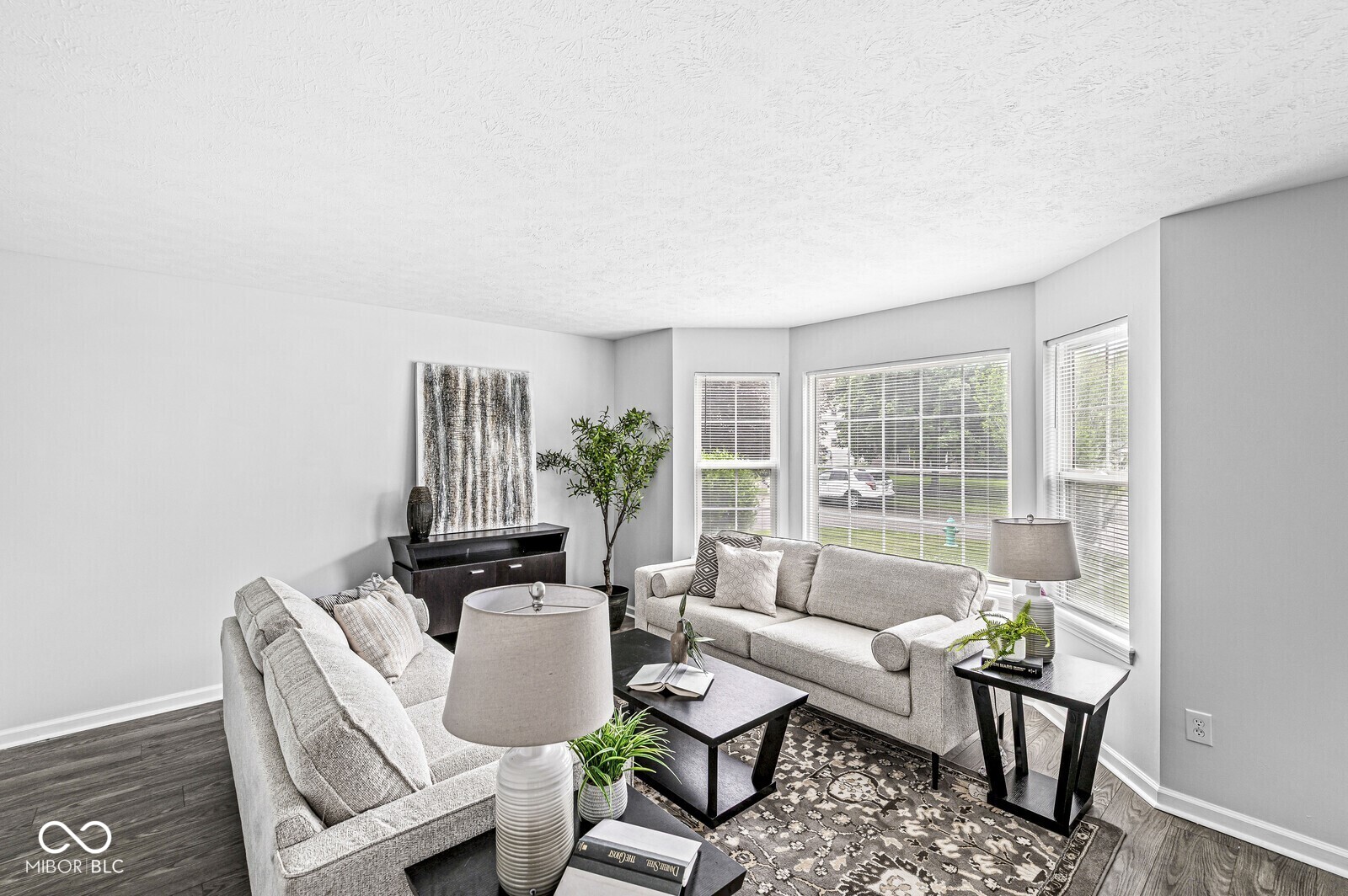 5014 Melbourne Road Indianapolis, IN 46228 - Photo 5 of 40 Gallery Image 5