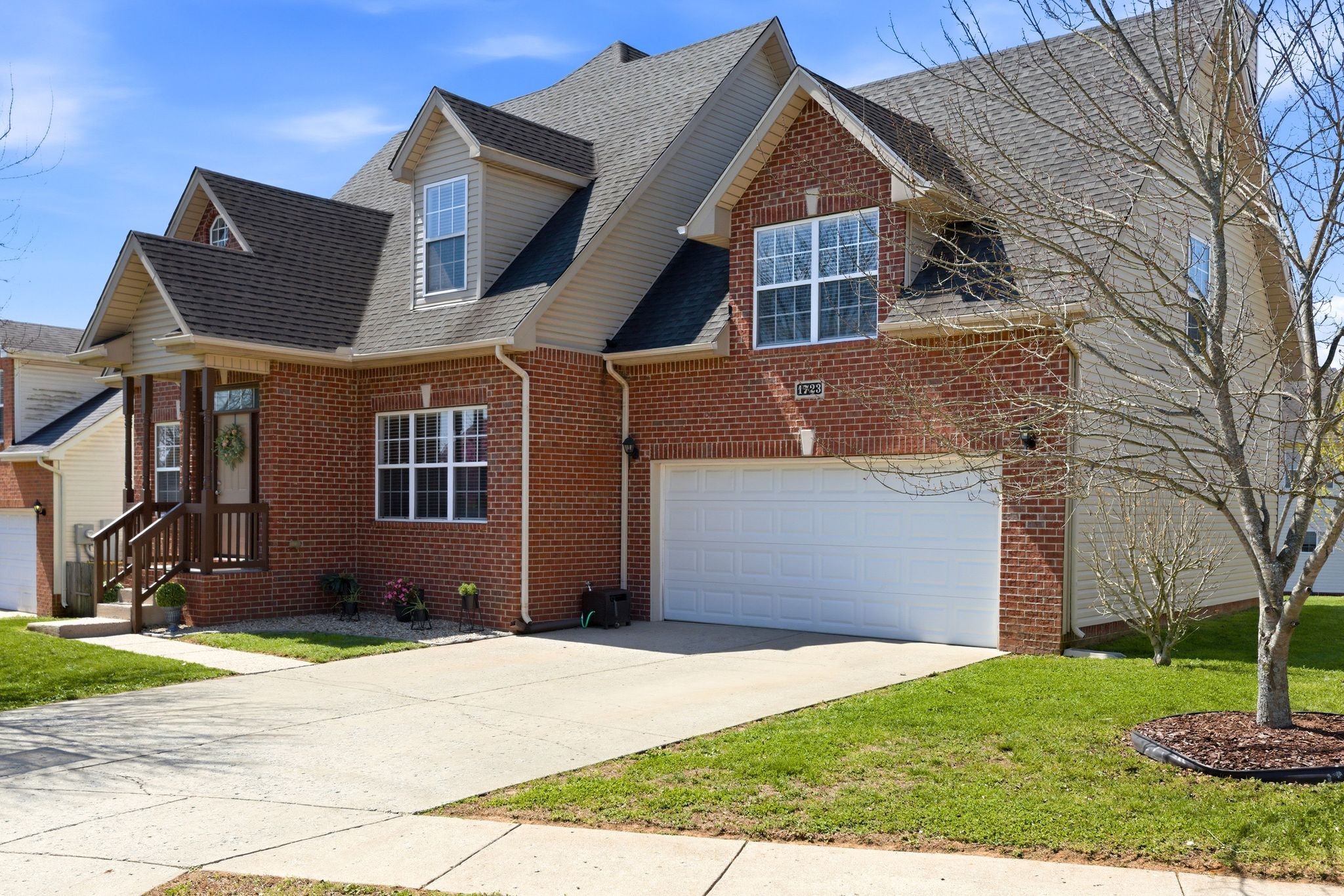 1723 Stephenson Lane Spring Hill, TN 37174 - Photo 3 of 48 a view of outdoor space yard and front view of a house