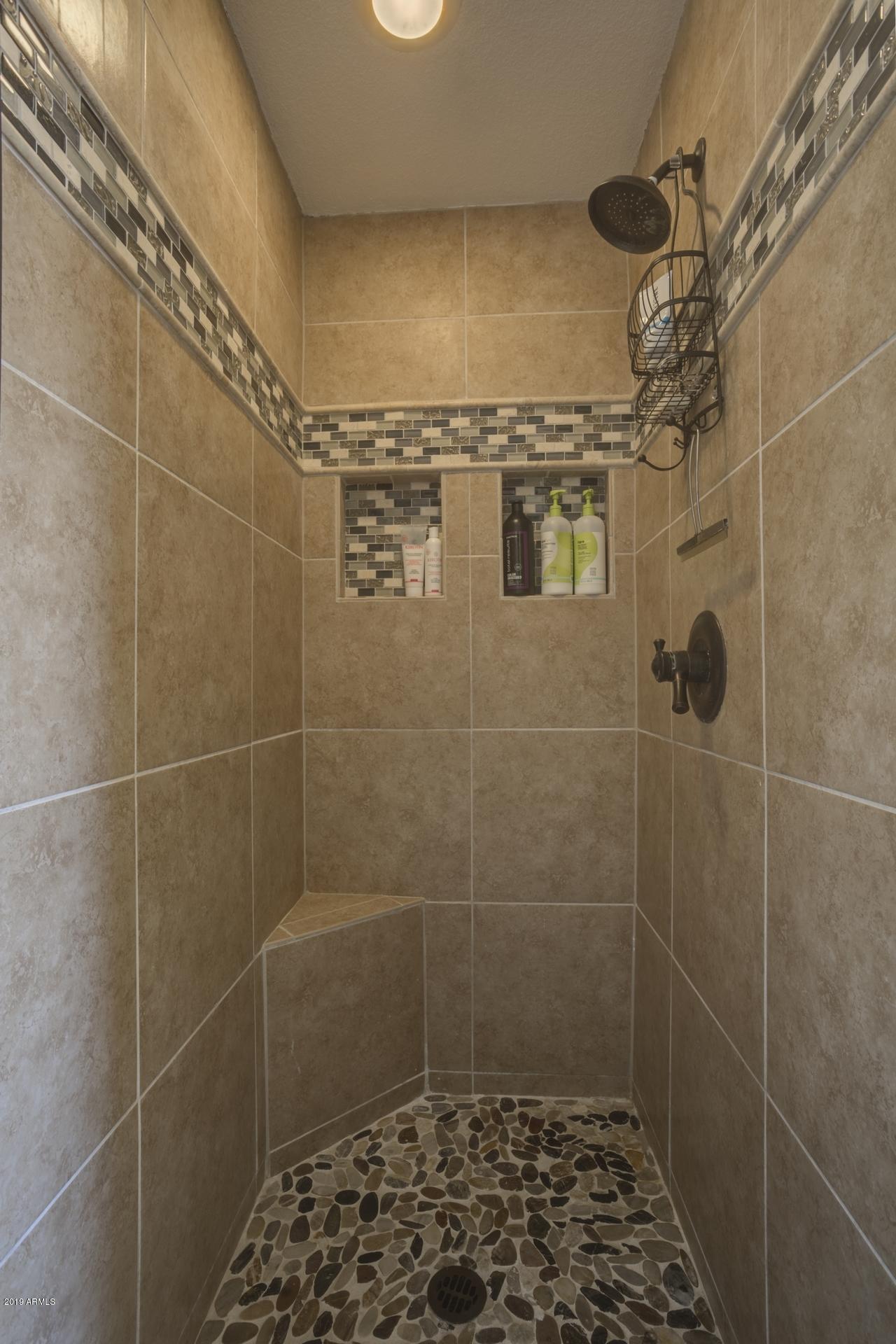 36 North Pine Ridge Circle Payson, AZ 85541 - Photo 18 of 59 20 Master Bath Shower