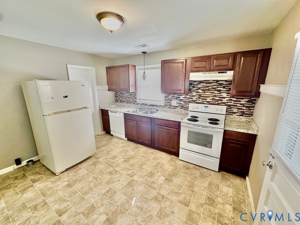 1024 Bolton Road Richmond, VA 23225 - Photo 4 of 13 Eat-in kitchen with dishwasher and electric stove