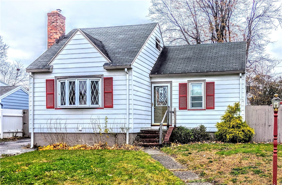 143 Cabot Road Greece, NY 14626 - Photo 1 of 1