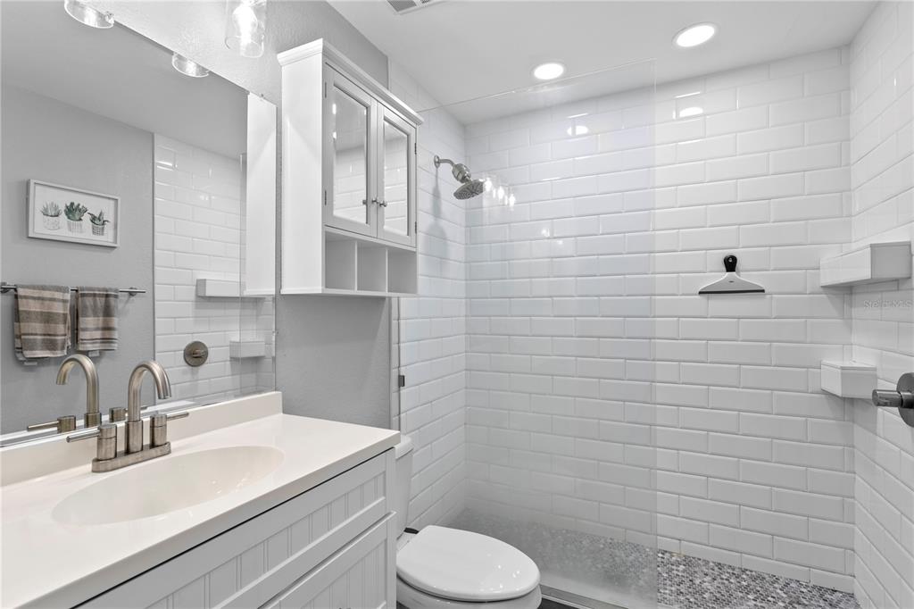 1040 Normandy Trace Road Tampa, FL 33602 - Photo 20 of 37