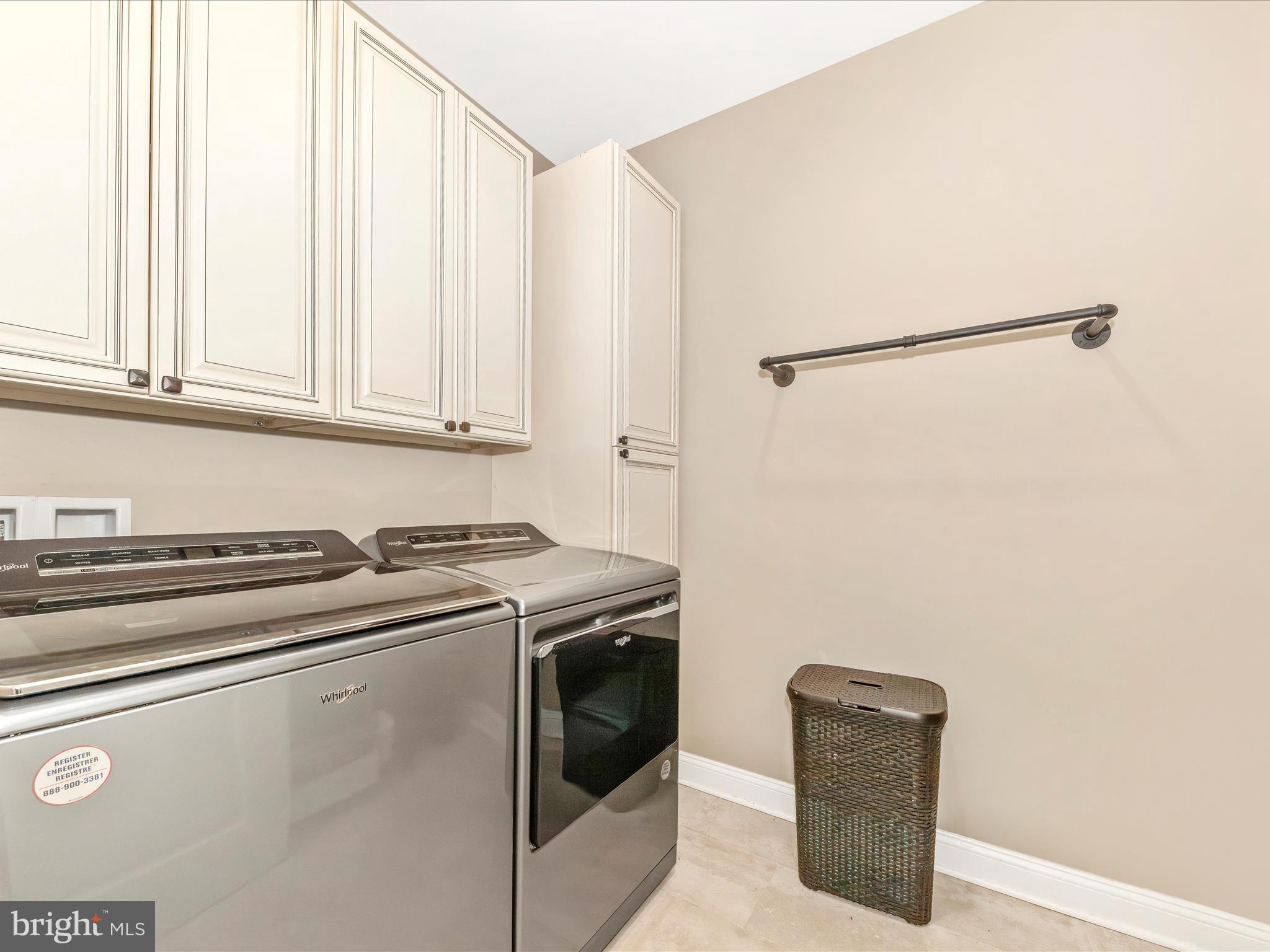 7788 Old Receiver Road Frederick, MD 21702 - Photo 34 of 51 a utility room with dryer and washer