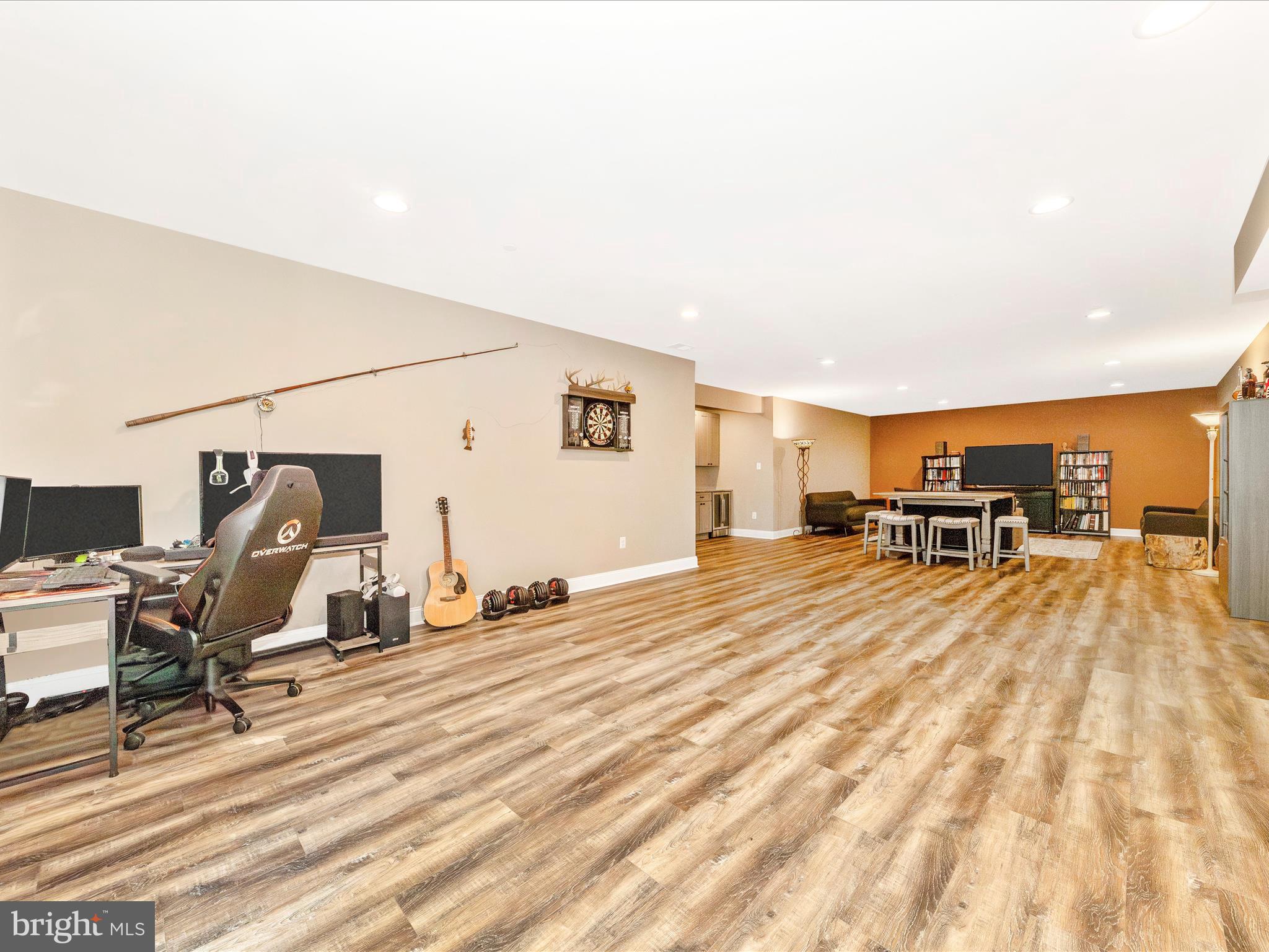 7788 Old Receiver Road Frederick, MD 21702 - Photo 38 of 51 a view of a workspace with furniture and a rug