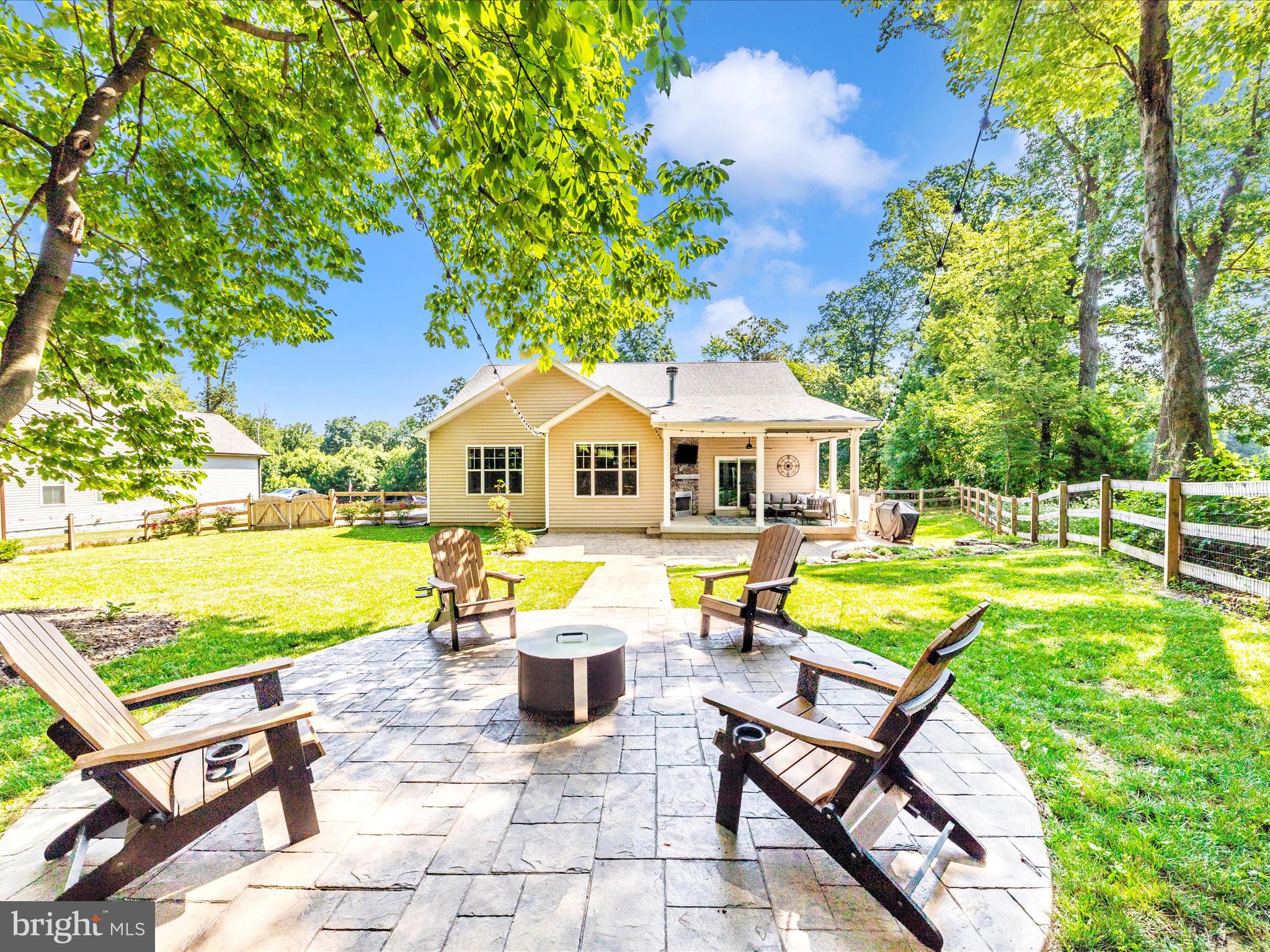 7788 Old Receiver Road Frederick, MD 21702 - Photo 45 of 51 a view of a house with swimming pool and a yard