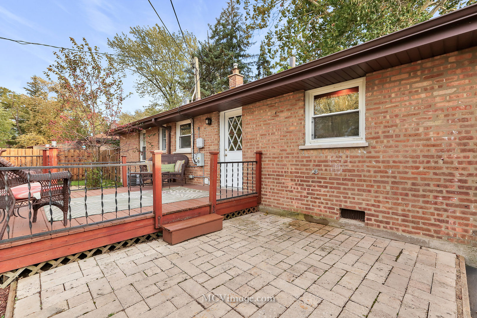 5830 108th Place Chicago Ridge, IL 60415 - Photo 21 of 28 a backyard of a house with seating space