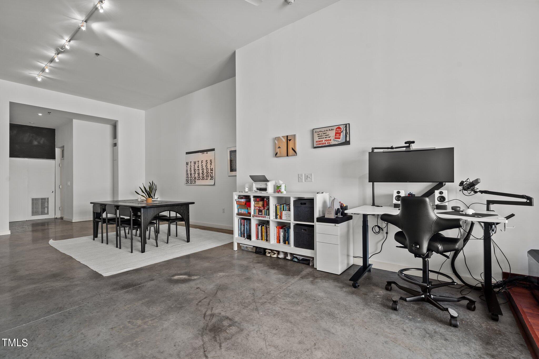 319 Fayetteville Street, Unit 511 Raleigh, NC 27601 - Photo 9 of 41 15-web-or-mls-_NFP8649