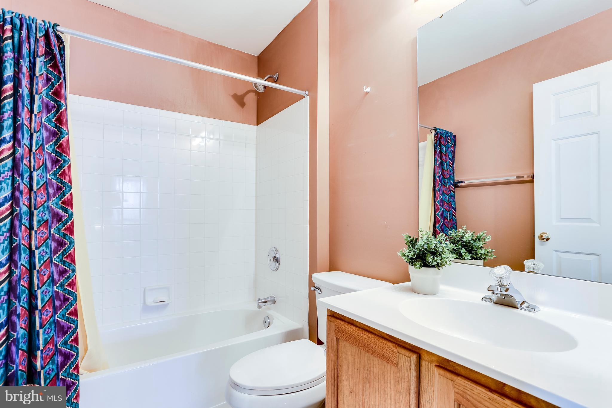 1304 Longbow Road Mount Airy, MD 21771 - Photo 16 of 24 2nd level hall bath