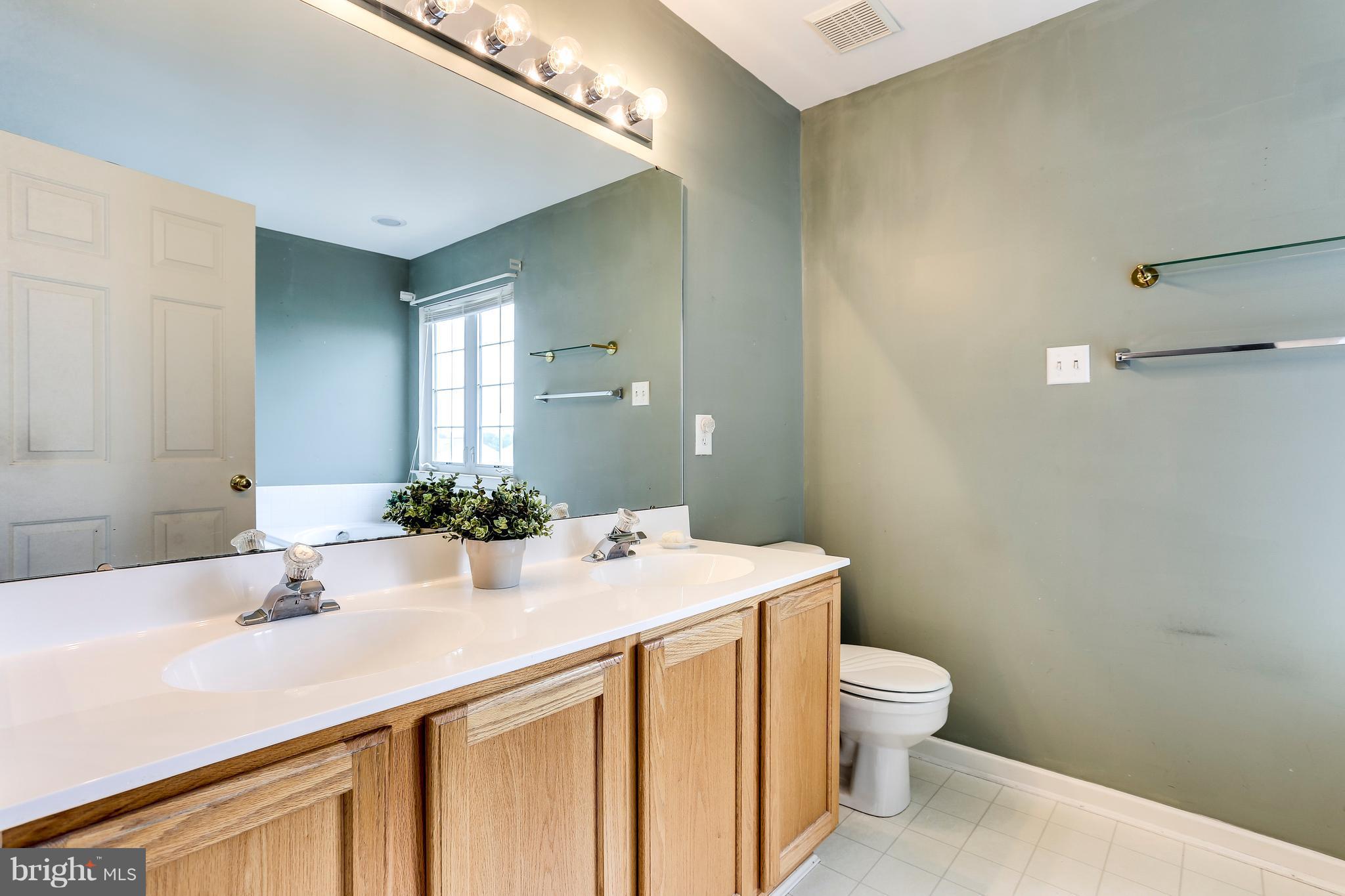 1304 Longbow Road Mount Airy, MD 21771 - Photo 18 of 24 Bedroom (Master)