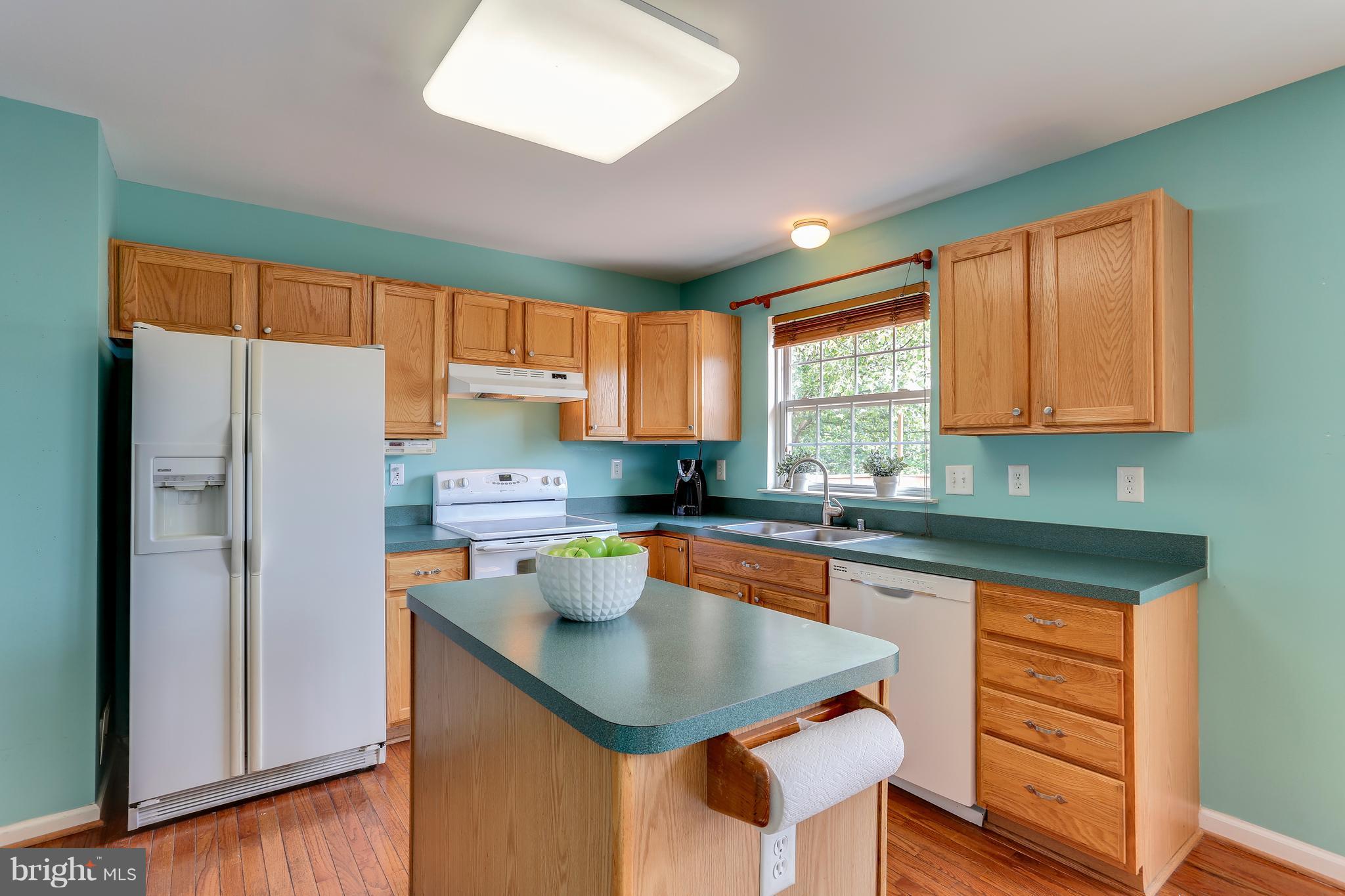1304 Longbow Road Mount Airy, MD 21771 - Photo 10 of 24 Kitchen