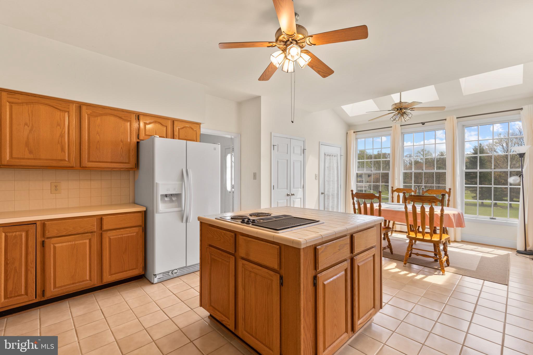 5610 Griffith Farm Road Derwood, MD 20855 - Photo 8 of 35 Gallery Image 8