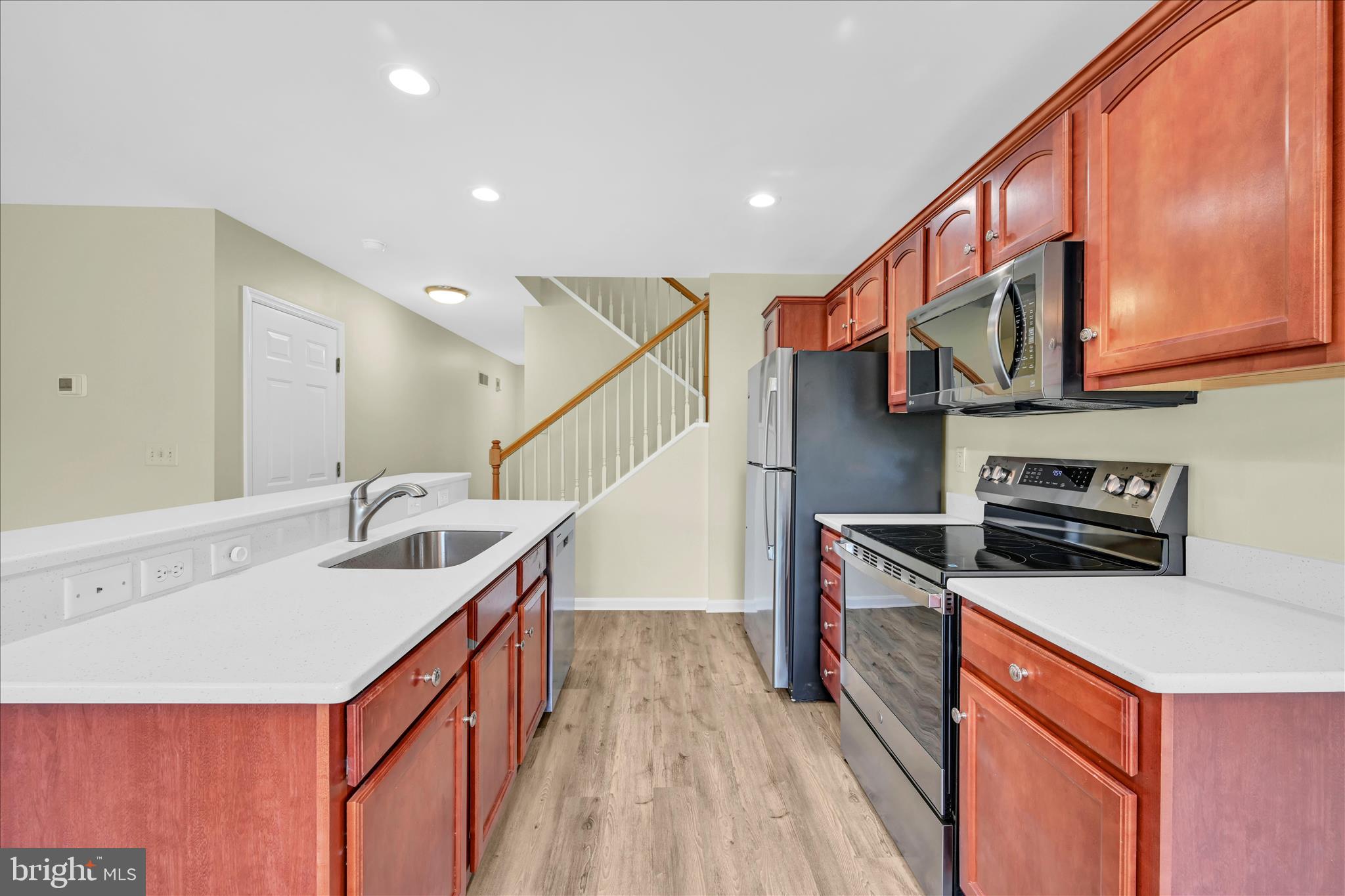 640 Courthouse Circle Lititz, PA 17543 - Photo 10 of 30 Kitchen