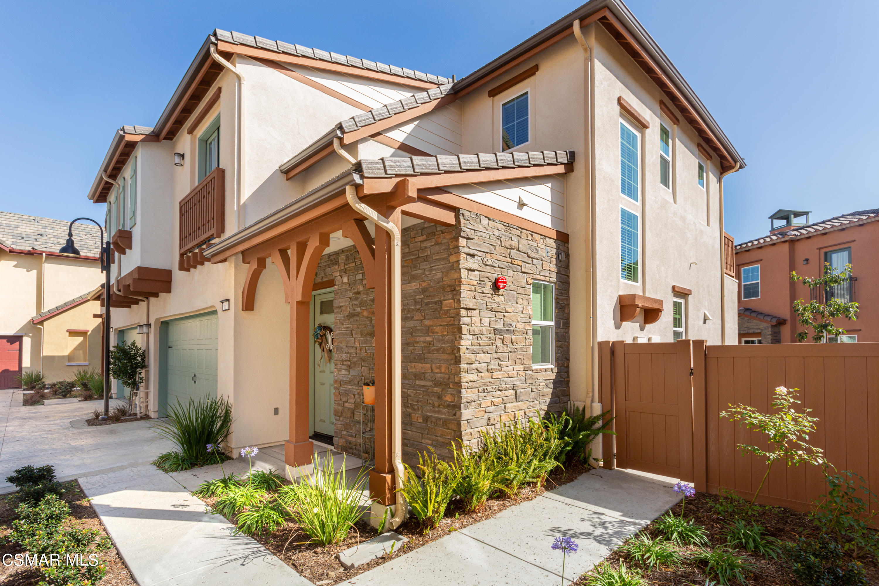 1620 Range Road Oxnard, CA 93036 - Photo 3 of 34 a front view of a house