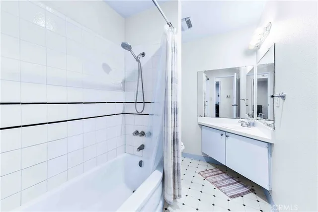 $539,999 | 2295 North Tustin Street, Unit 31, Orange, CA 92865