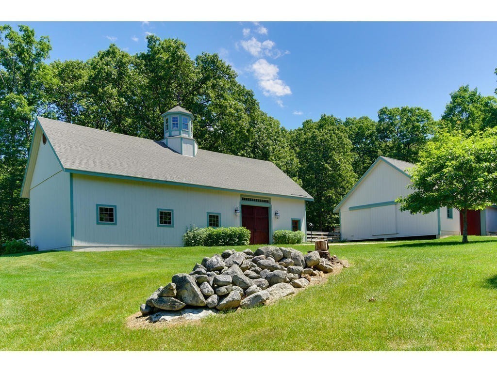 112 Bolton Road Harvard, MA 01451 - Photo 9 of 30 Gallery Image 9