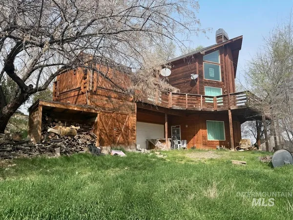 $649,900 | 4454 North 1325 East, Buhl, ID 83316