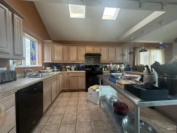 $649,900 | 4454 North 1325 East, Buhl, ID 83316
