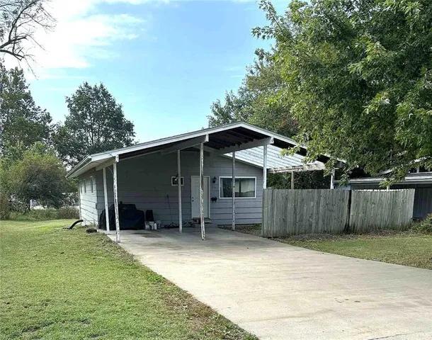 $160,000 | 316 West Lieber Street, Maryville, MO 64468