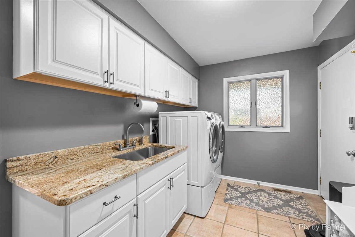 612 Rosedale Avenue Roselle, IL 60172 - Photo 24 of 71 Gallery Image 24