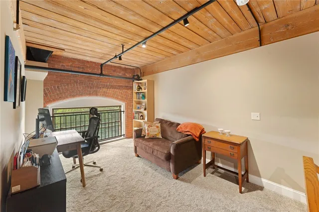 $409,999 | 1 Tupperware Drive, Unit 326, North Smithfield, RI 02896