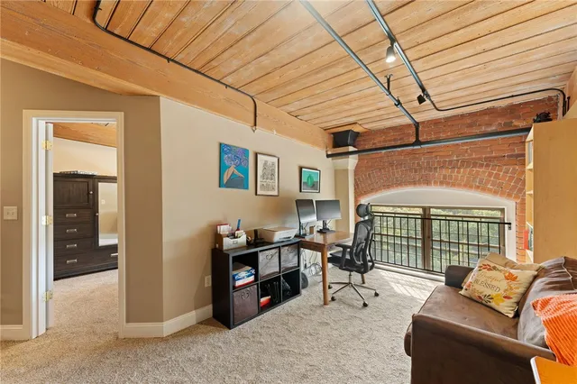 $409,999 | 1 Tupperware Drive, Unit 326, North Smithfield, RI 02896