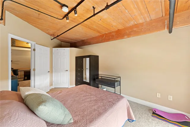 $409,999 | 1 Tupperware Drive, Unit 326, North Smithfield, RI 02896