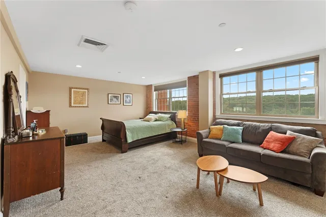 $409,999 | 1 Tupperware Drive, Unit 326, North Smithfield, RI 02896