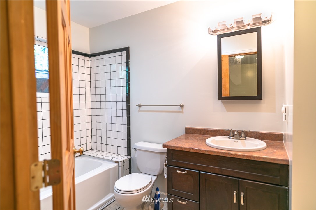 17960 Entiat River Road Entiat, WA 98822 - Photo 14 of 25 Gallery Image 14