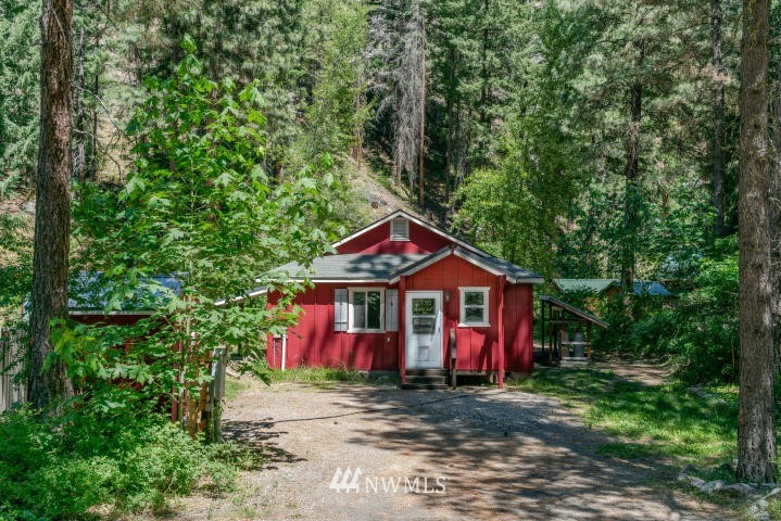 17960 Entiat River Road Entiat, WA 98822 - Photo 3 of 25 Gallery Image 3