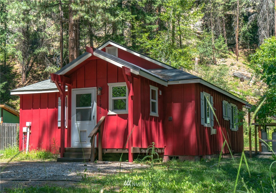 17960 Entiat River Road Entiat, WA 98822 - Photo 22 of 25 Gallery Image 22
