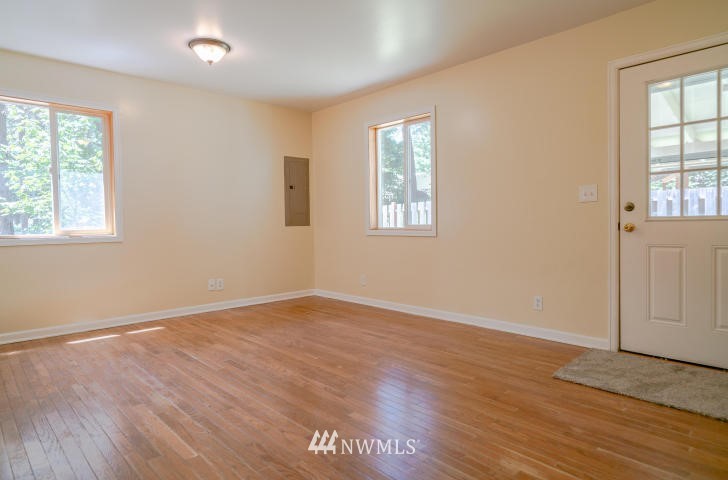 17960 Entiat River Road Entiat, WA 98822 - Photo 5 of 25 Gallery Image 5