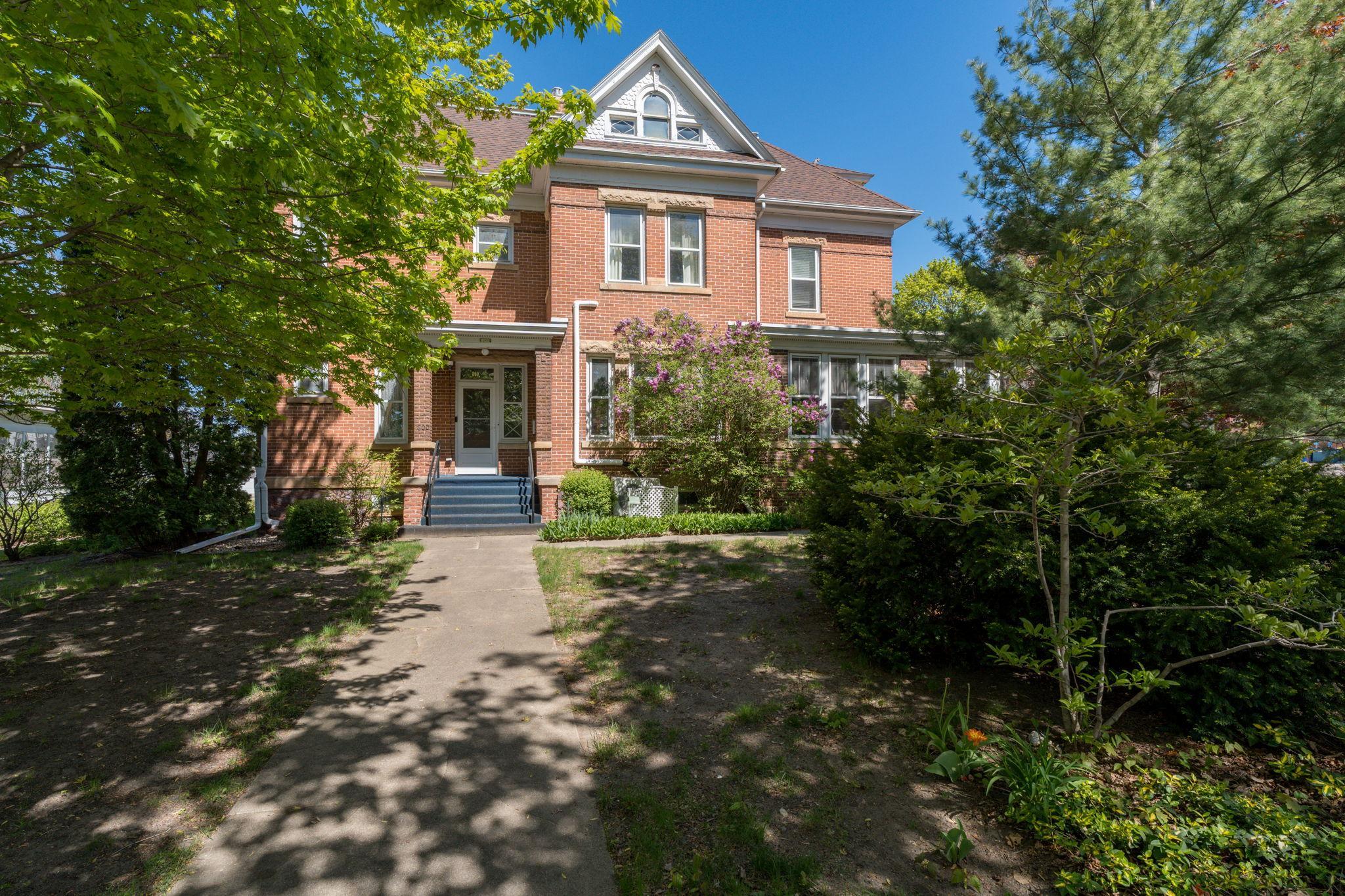800 Center Street New Ulm, MN 56073 - Photo 9 of 90