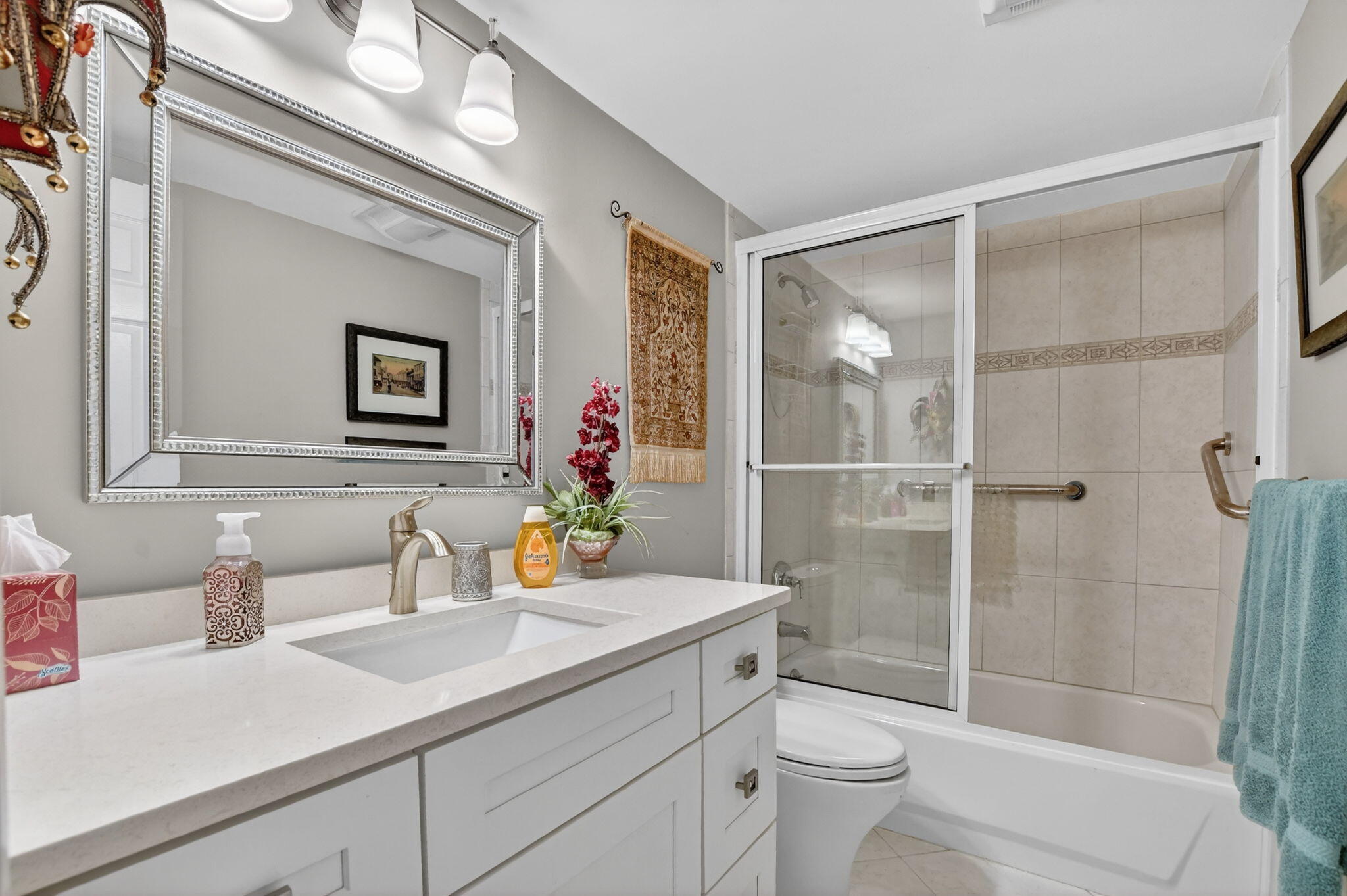 250 Northeast 20th Street, Unit 1300 Boca Raton, FL 33431 - Photo 15 of 38 15-web-or-mls-DSC_7893