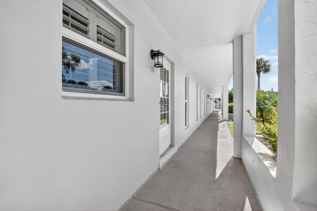 $215,000 | 250 Northeast 20th Street, Unit 1300, Boca Raton, FL 33431