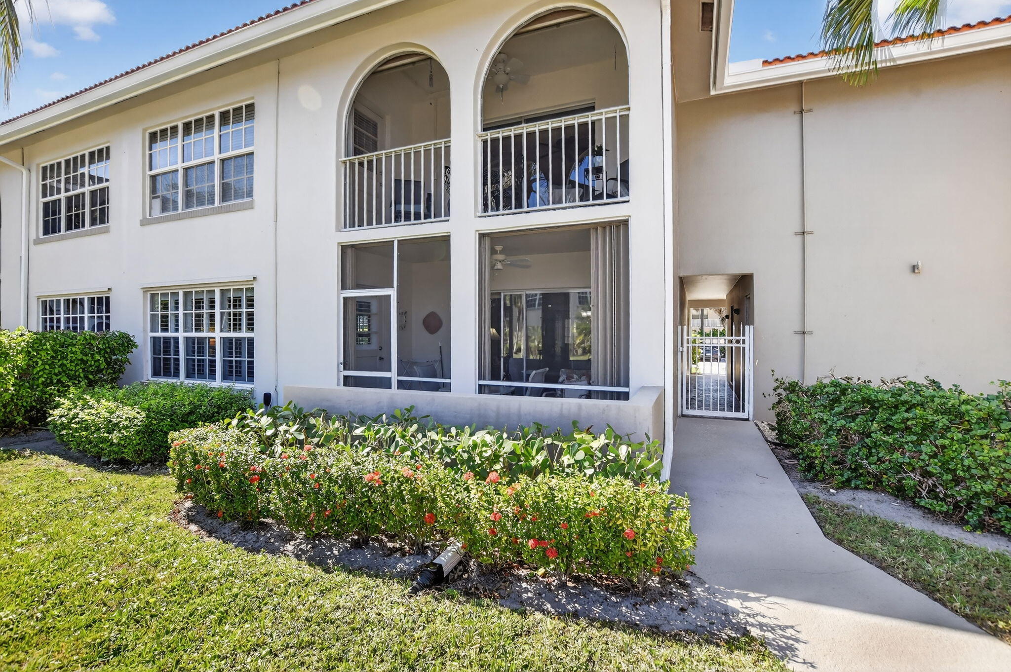 250 Northeast 20th Street, Unit 1300 Boca Raton, FL 33431 - Photo 28 of 38 27-web-or-mls-DSC_7923