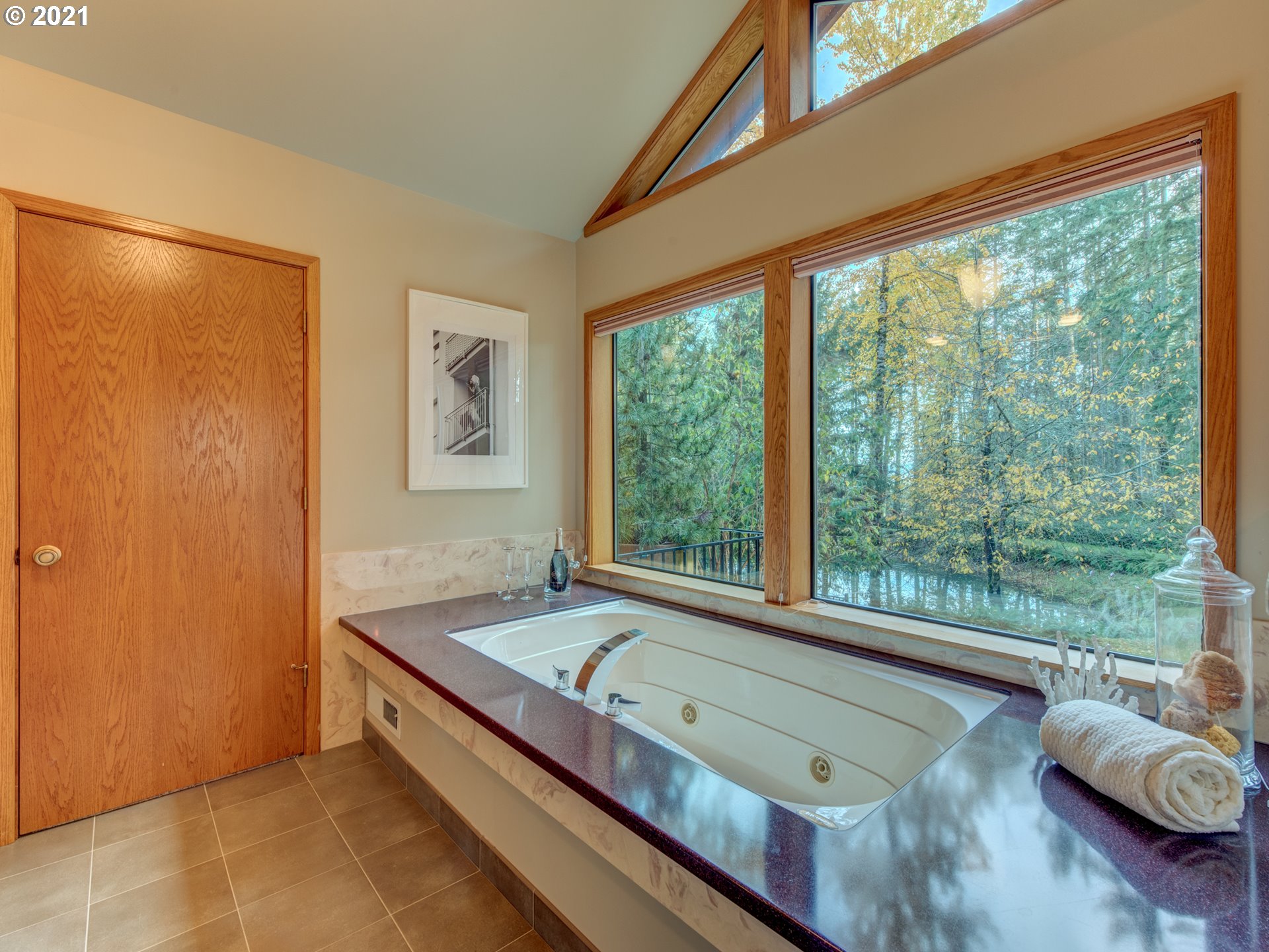 31434 Fox Hollow Road Eugene, OR 97405 - Photo 23 of 31 Gallery Image 23