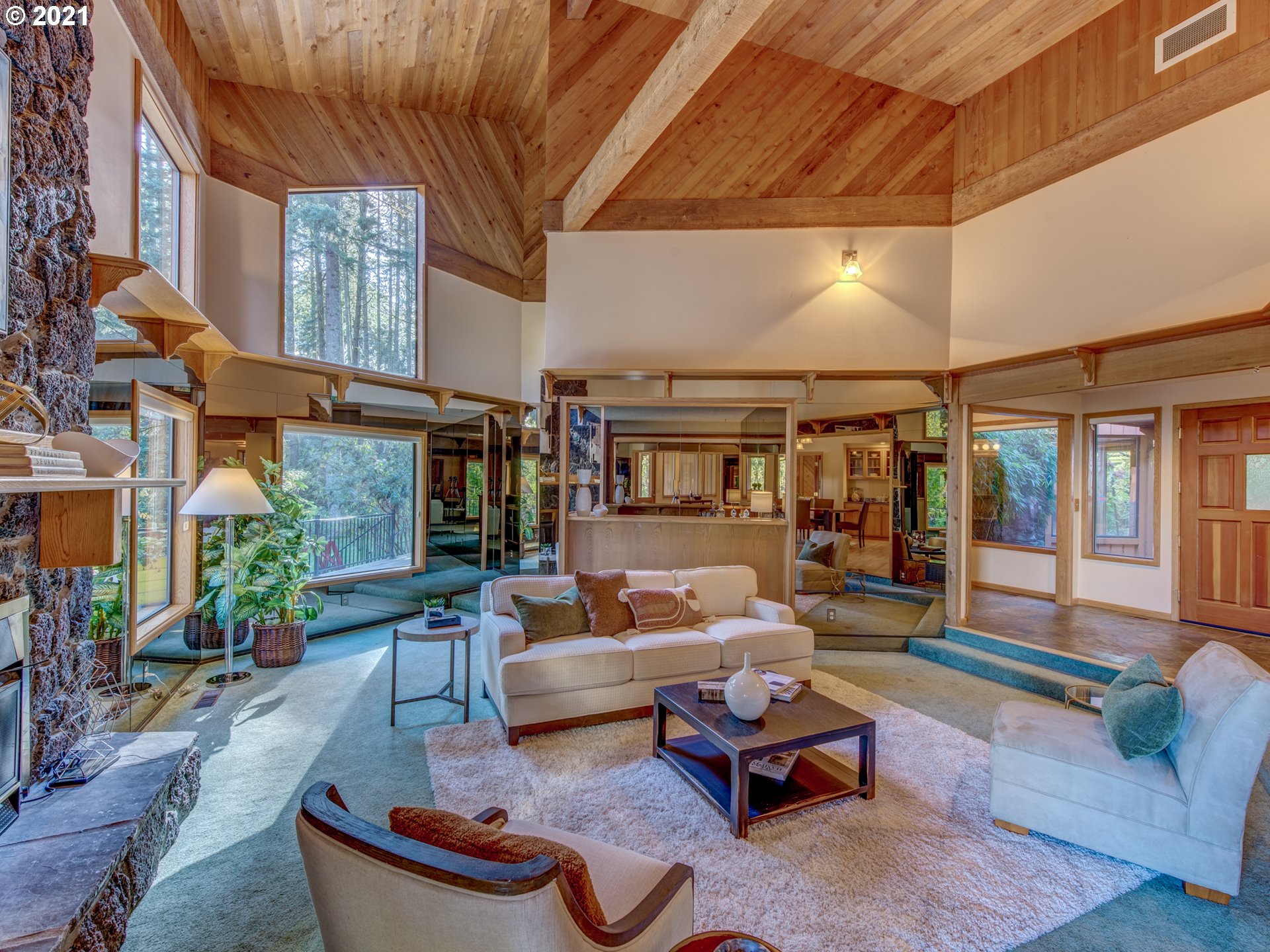 31434 Fox Hollow Road Eugene, OR 97405 - Photo 7 of 31 Gallery Image 7