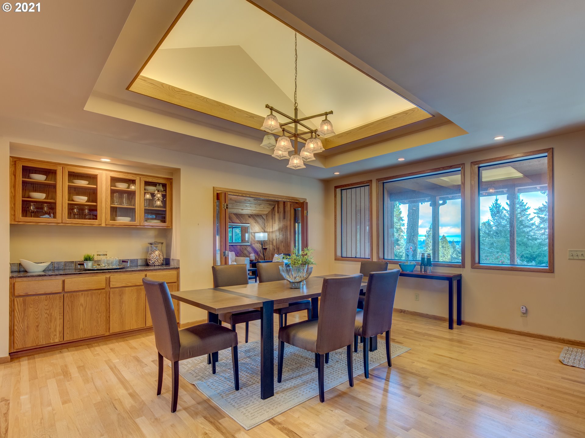 31434 Fox Hollow Road Eugene, OR 97405 - Photo 8 of 31 Gallery Image 8